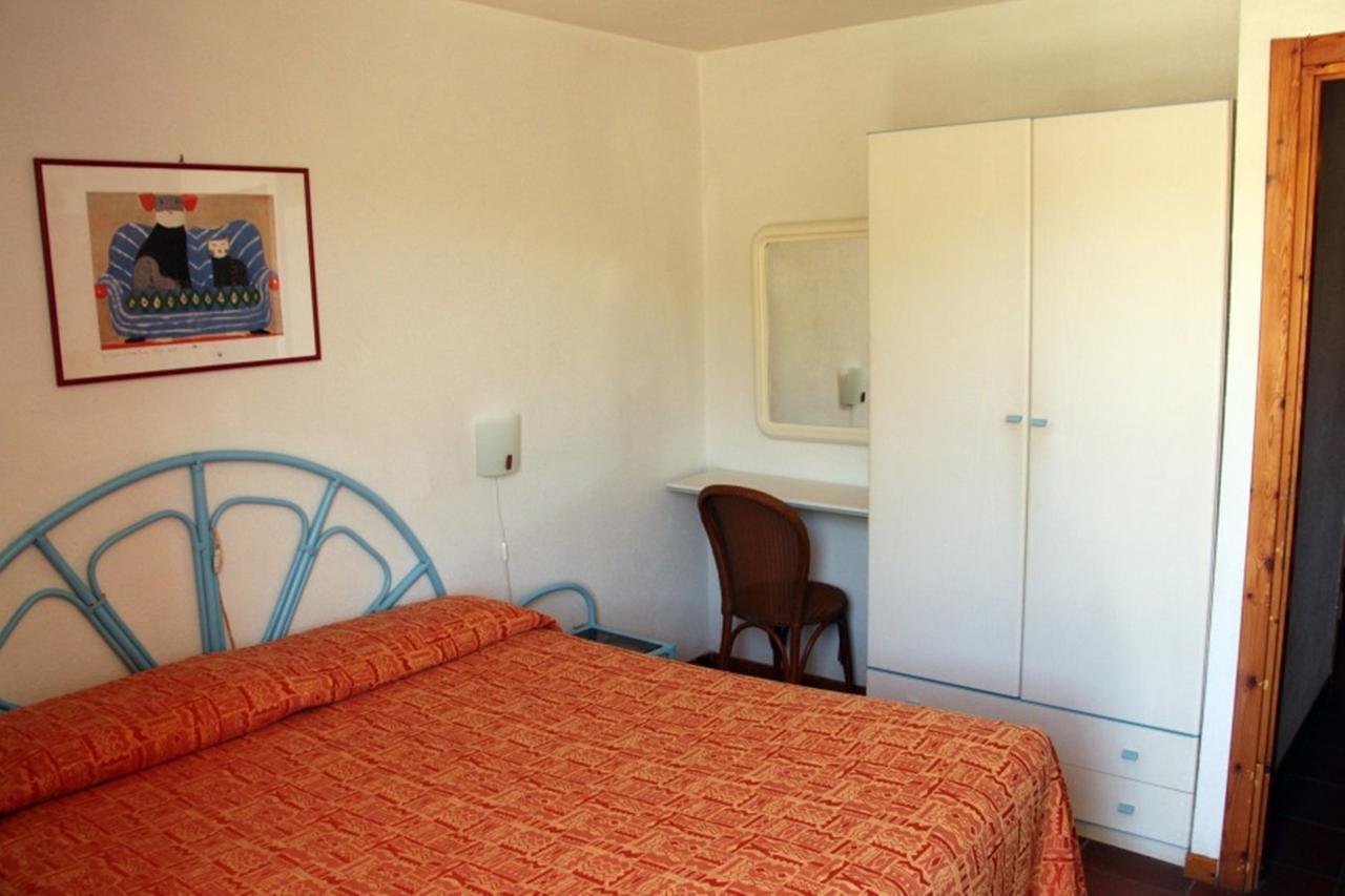 Residence Portolaconia Appartamenti กันนิโจเน ภายนอก รูปภาพ