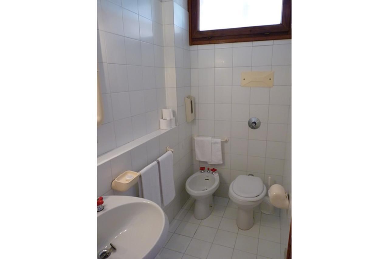 Residence Portolaconia Appartamenti กันนิโจเน ภายนอก รูปภาพ